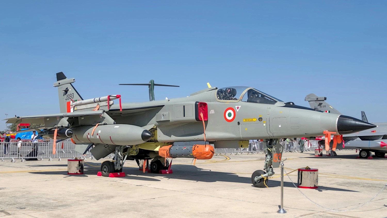 defence buyers